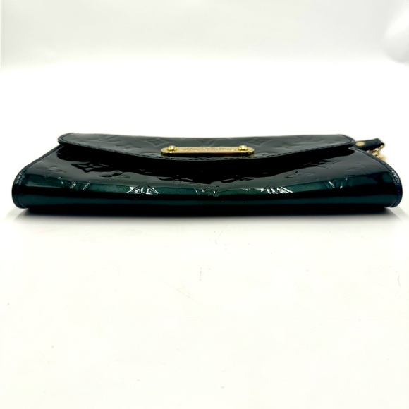 Auth Louis Vuitton Green Monogram Vernis Subset Boulevard Clutch Pouchette WOC - Picture 7 of 16
